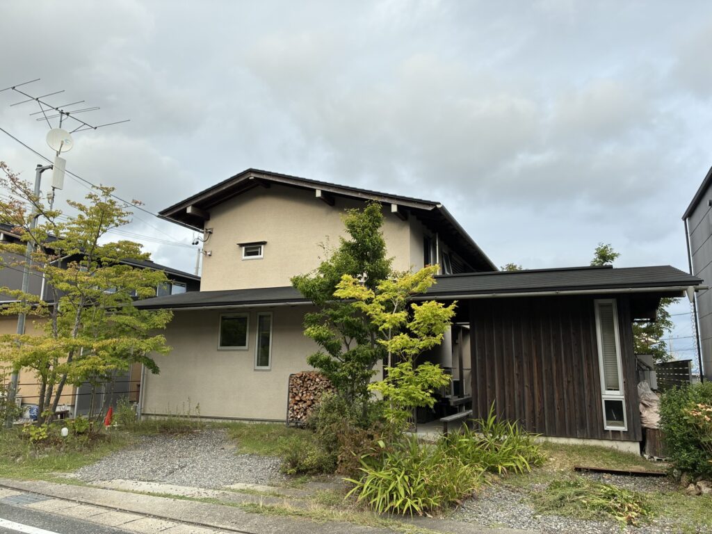 築12年余り